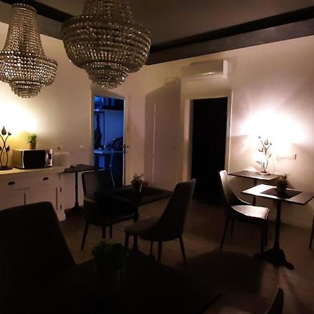 Double A Guest House Mestre Luaran gambar