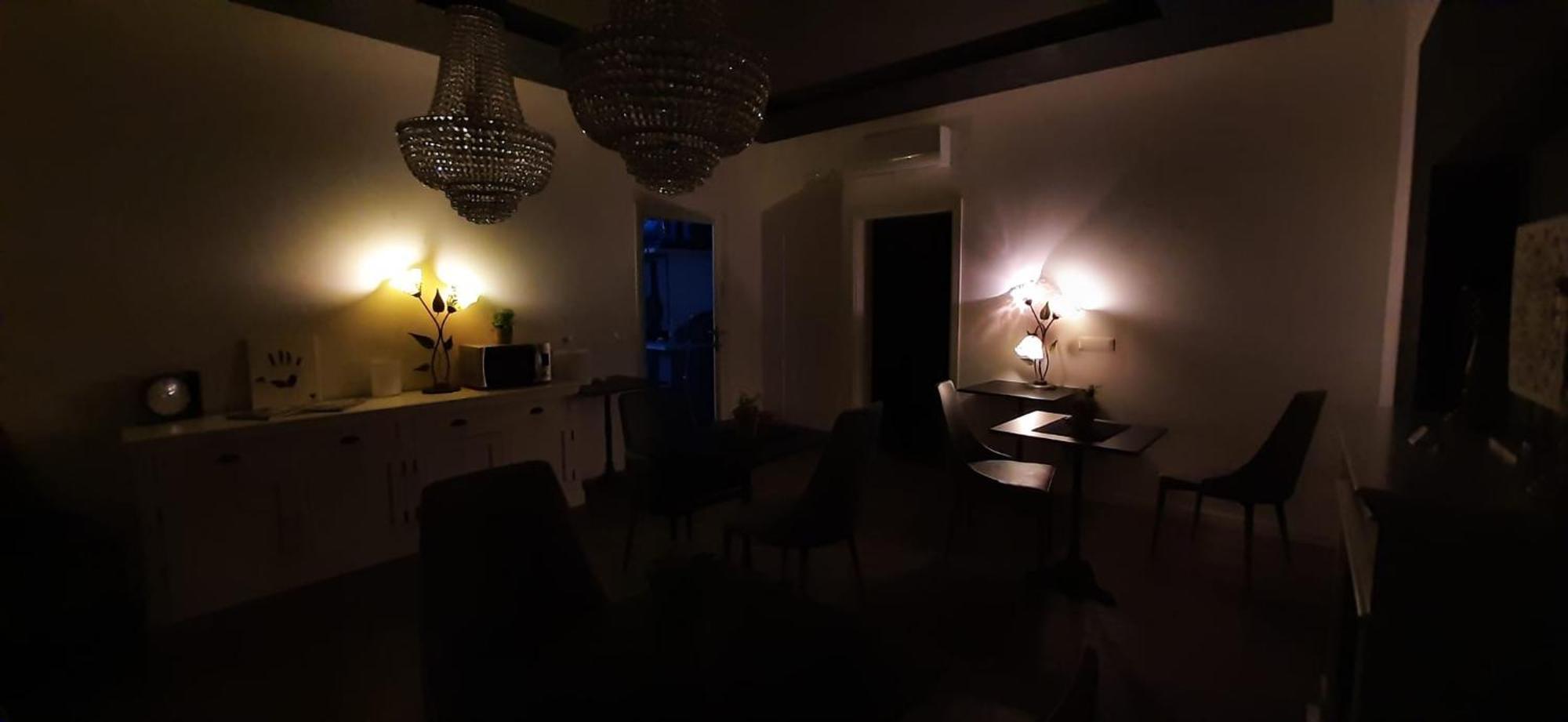 Double A Guest House Mestre Luaran gambar