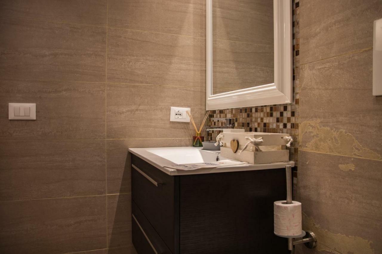 Double A Guest House Mestre Luaran gambar