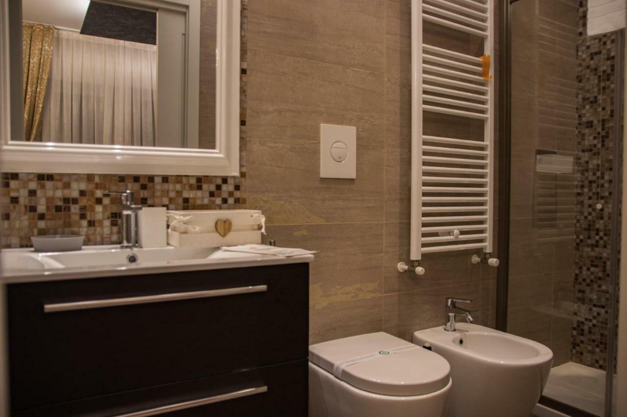 Double A Guest House Mestre Luaran gambar
