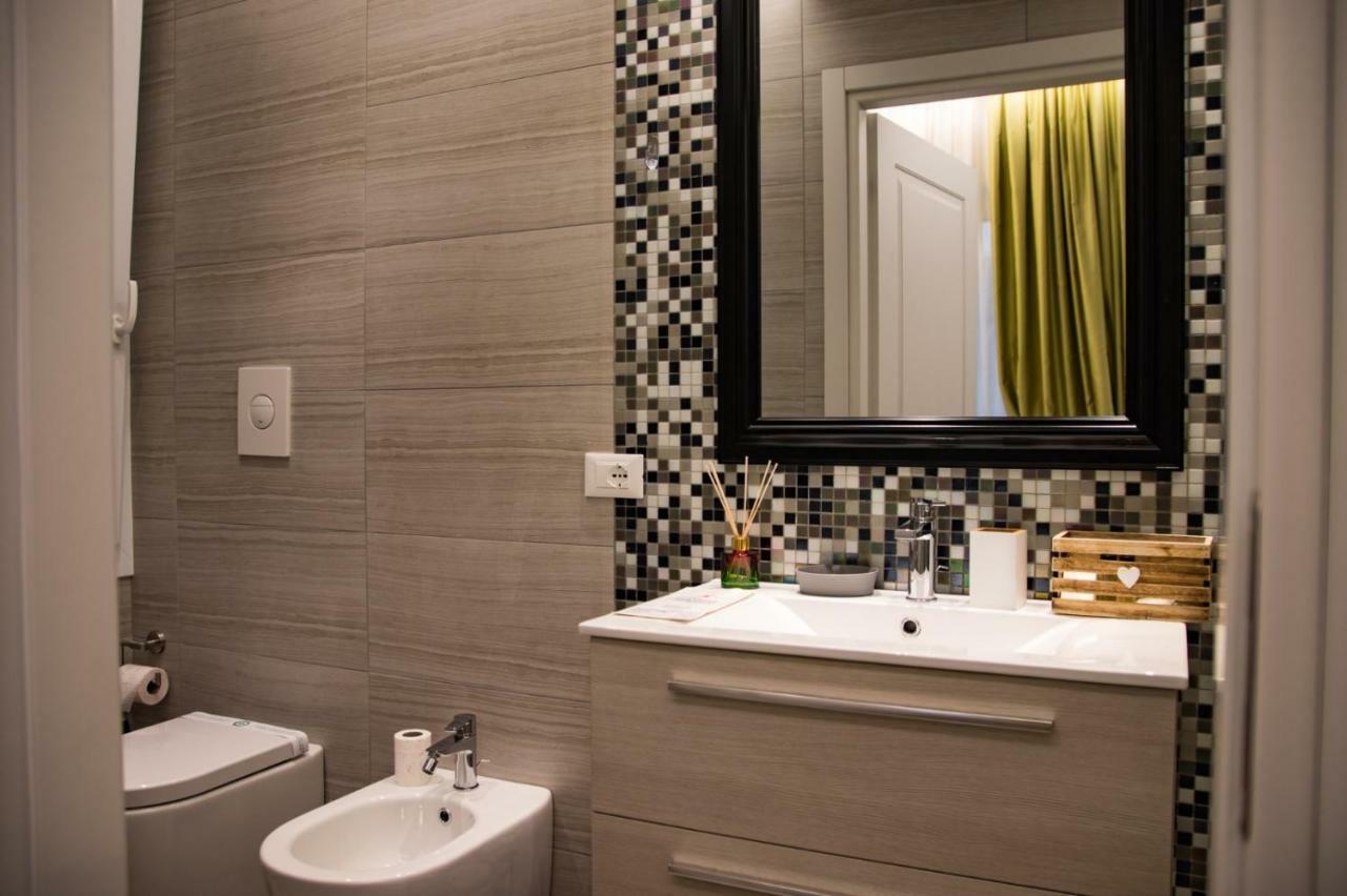 Double A Guest House Mestre Luaran gambar