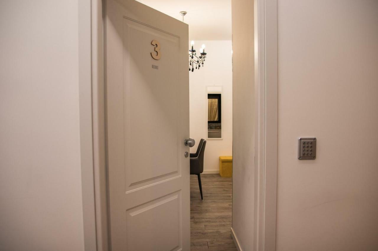 Double A Guest House Mestre Luaran gambar