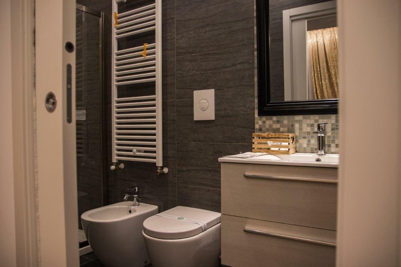 Double A Guest House Mestre Luaran gambar