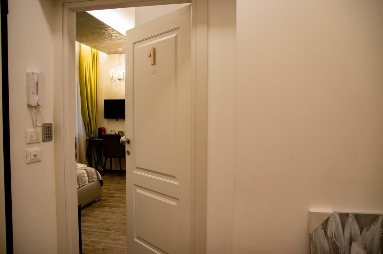 Double A Guest House Mestre Luaran gambar