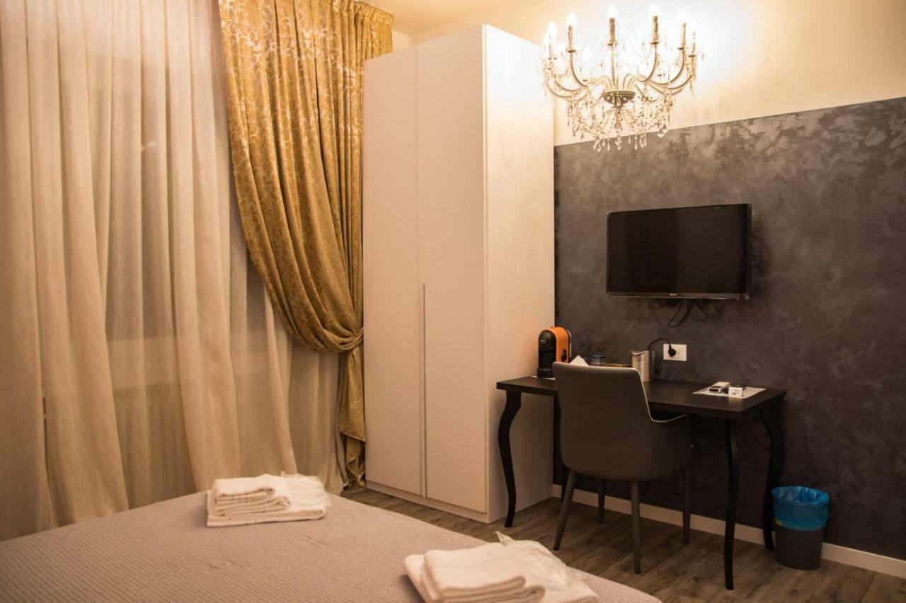 Double A Guest House Mestre Luaran gambar
